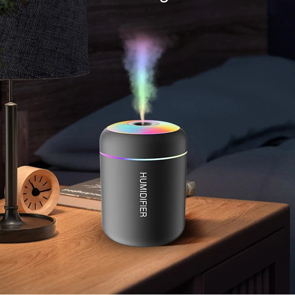 Umidificador de ar mini USB de 180 ml com difusor de aromas elétrico, purificador de óleos essenciais, gerador de névoa para aromaterapia com luzes, ideal para carro, casa e quarto.