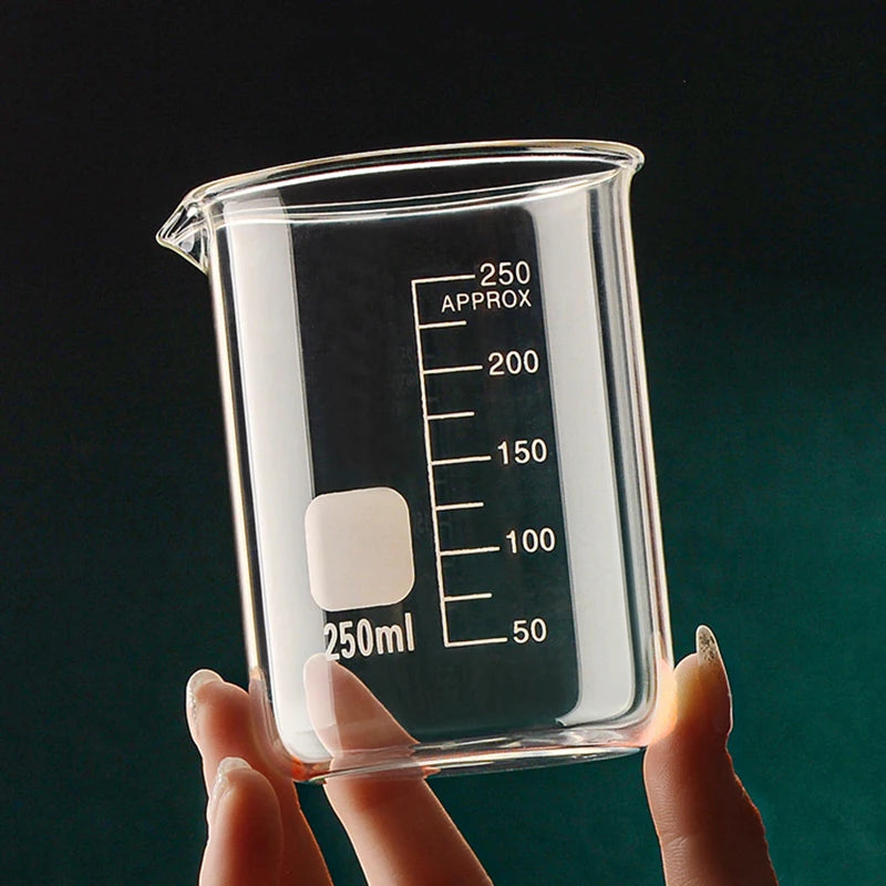 Copo medidor de vidro borossilicato de alta qualidade, com capacidade de 50/100/150/250/500/1000 ml, transparente, com escala de medição. Ideal para laboratório, cozinha e confeitaria.